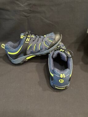 Boys Girls Merrell Select Grip Chameleon Blue Hiking Waterproof Shoes Sneakers 5